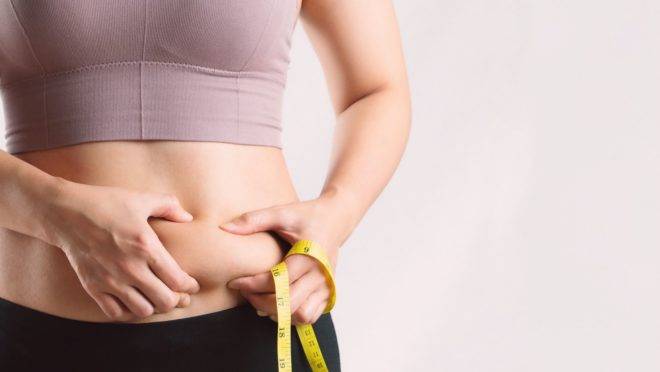 Obesidade feminina pode estar associada a baixas concentrações de cobalto no sangue.